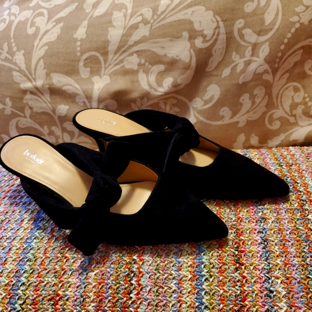 Stunning black suede Botkier Pina mules 9.5 NEW!